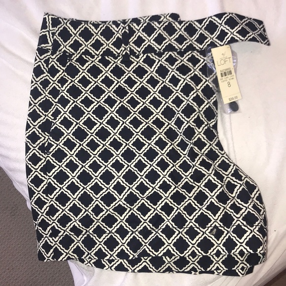 ❤️NWT LOFT shorts-navy and white! ❤️ - Picture 6 of 8